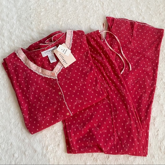 villager Other - Womans Villager Vintage Pajama Set NWT Size L